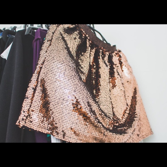 I like to POSH and I can not lie ......🎤 - Picture 2 of 2